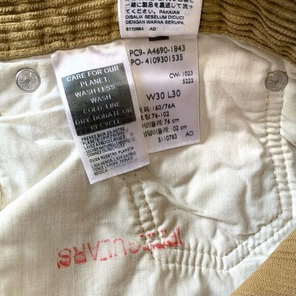 Levi’s Straight Leg Khaki Corduroy Pants NWT - Picture 8 of 8